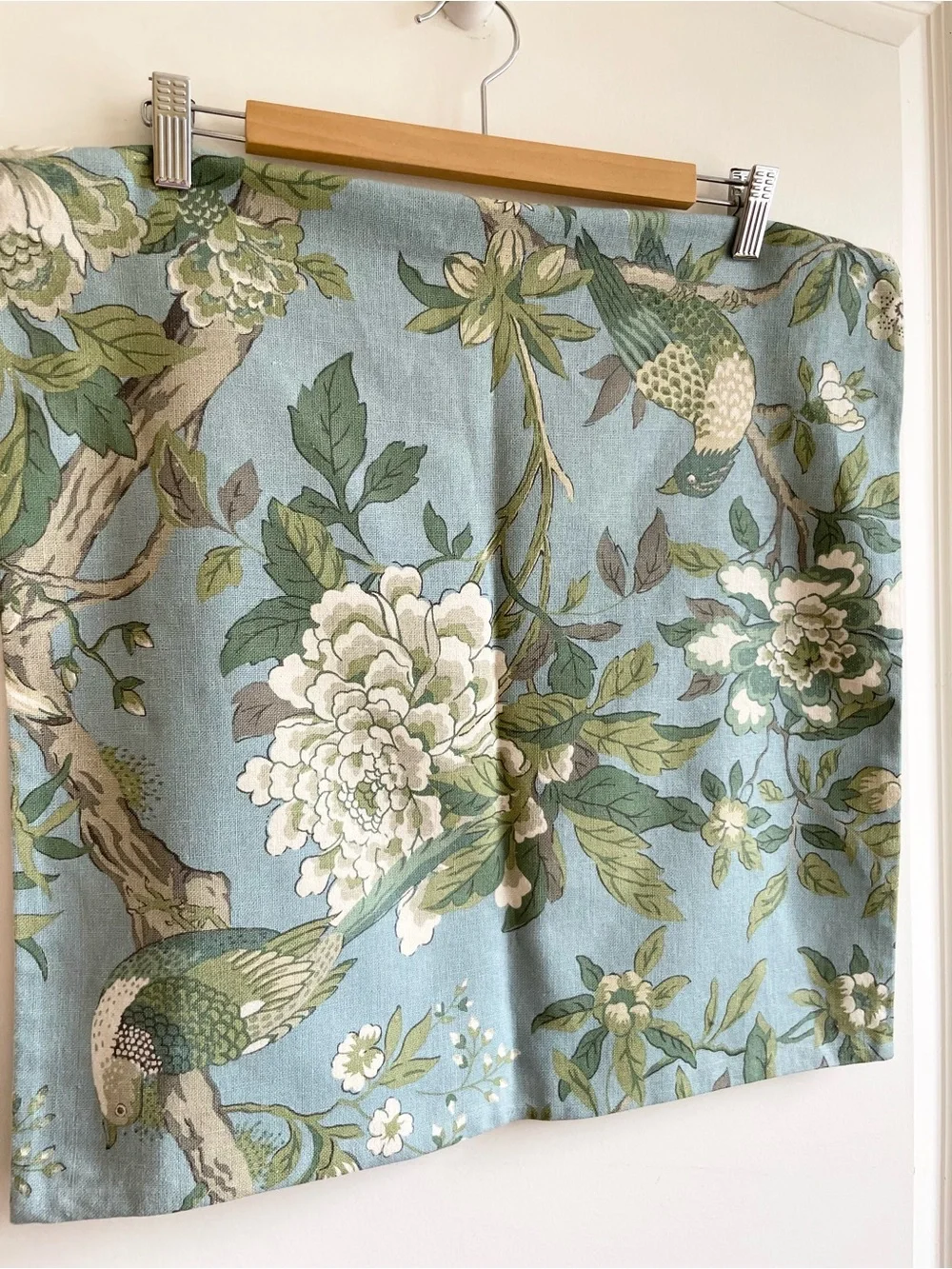 Pottery Barn Throw Pillow 20x20” Bird And Floral Print Blue Green Linen Cotton